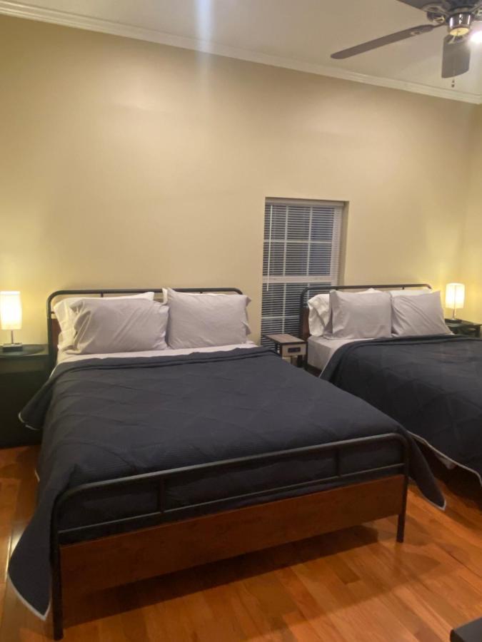 Modern 3-Bedroom, Big Fence Yard, Pets Stay Free Durham Exterior foto