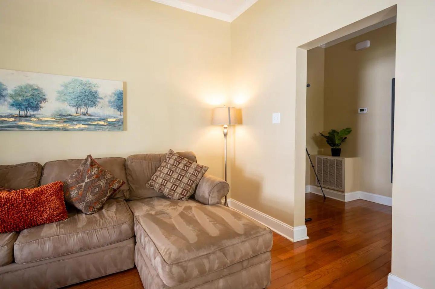 Modern 3-Bedroom, Big Fence Yard, Pets Stay Free Durham Exterior foto